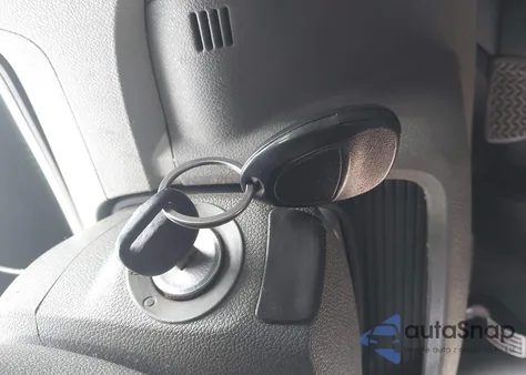 2011 Chevrolet Traverse Ls z USA, uszkodzony, nr VIN 1GNKVFED7BJ398370